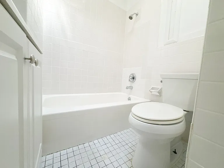 7175 Yellowstone Blvd #2 — Photo 10