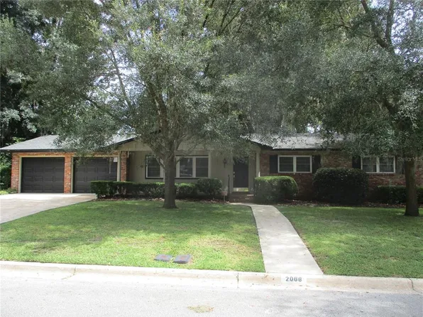 2066 NW 19th Ln, Gainesville, FL 32605