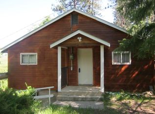 5009 Columbia River Rd, Hunters, WA 99137