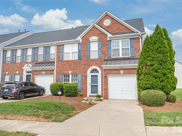 4063 Holly Villa Cir, Indian Trail, NC 28079
