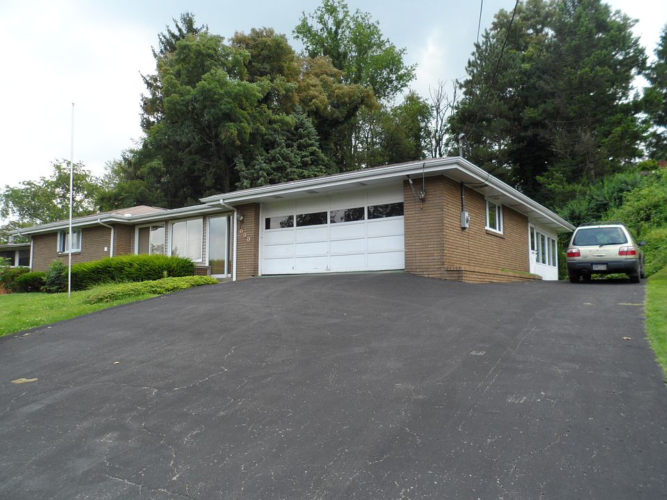 1st image of 345 McMahon Dr