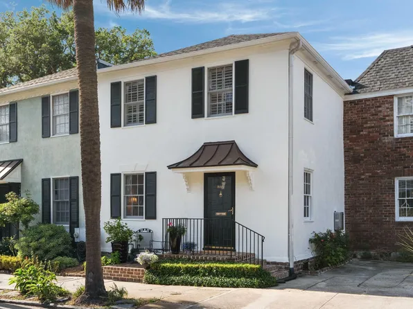 166 1/2 Queen St, Charleston, SC 29401