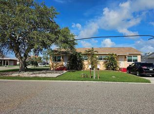 175 174th Terrace Dr E #1, Saint Petersburg, FL 33708