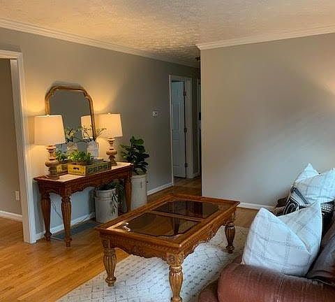 5th image of 505 Pinoak Dr