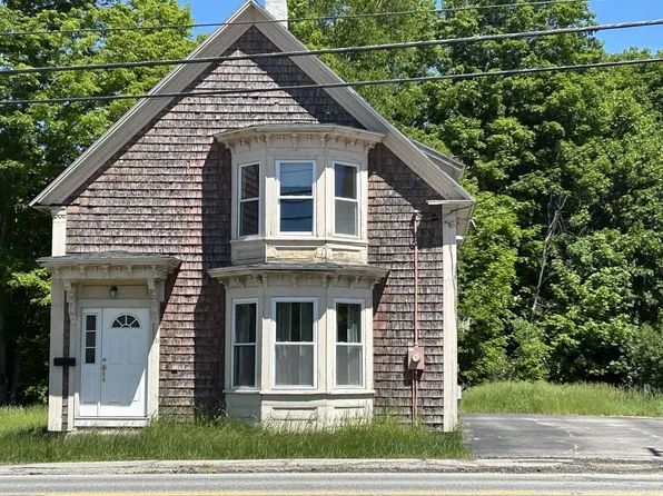 31 Glen Road, Gorham, NH 03581
