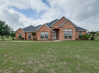 304 Burtonwood Cir, Ovilla, TX 75154