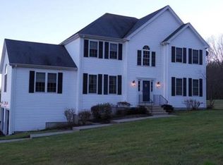 50 Elmshade Dr, Uxbridge, MA 01569