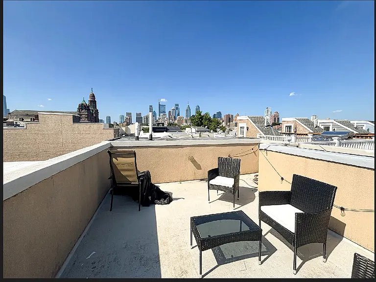 1939 Kimball St — Photo 1