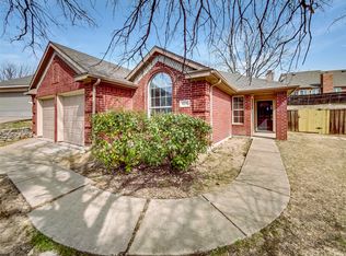 6136 Lake Vista Dr, Dallas, TX 75249