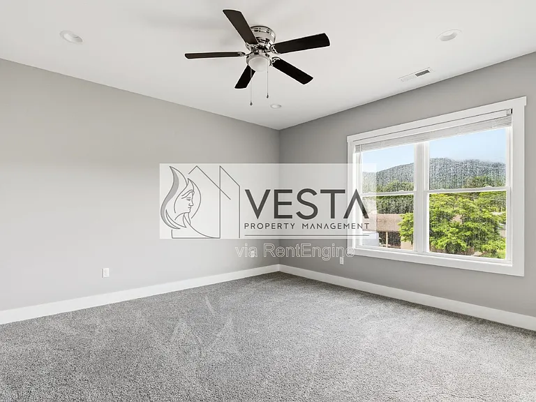 113 Stone Dr #105 — Photo 19
