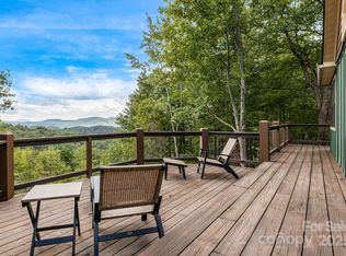 55 Glade Ln, Black Mountain, NC 28711