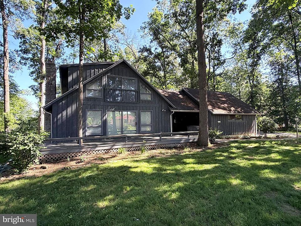 1st image of 6067 Greenbriar Ct