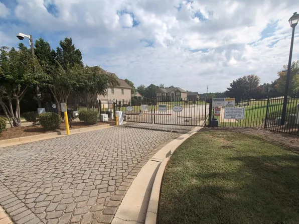 4561 Cloister Cir, Hampton, GA 30228