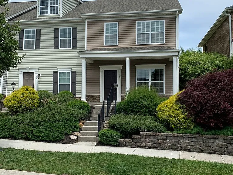175 Phoenix Blvd NW — Photo 1
