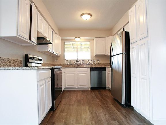5th image of 4204 Coran Ln
