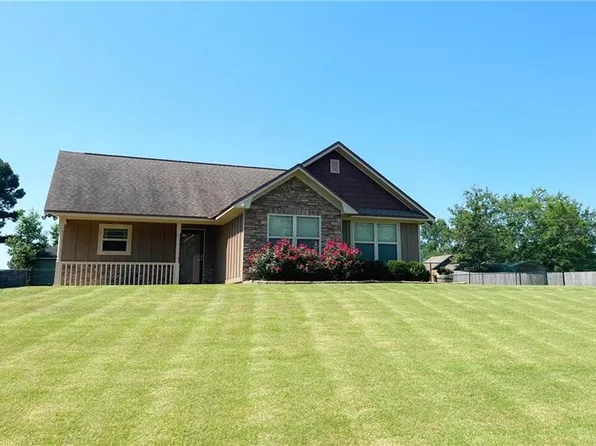 793 Lee Road 2087, Salem, AL 36874