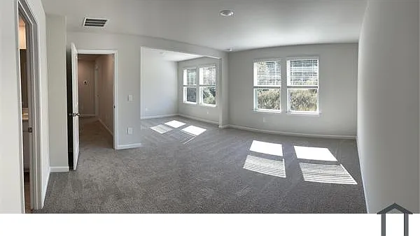 3624 Commodore Ct — Photo 9