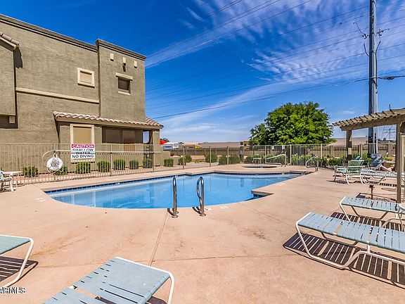 3rd image of 6710 E University Dr Unit 123