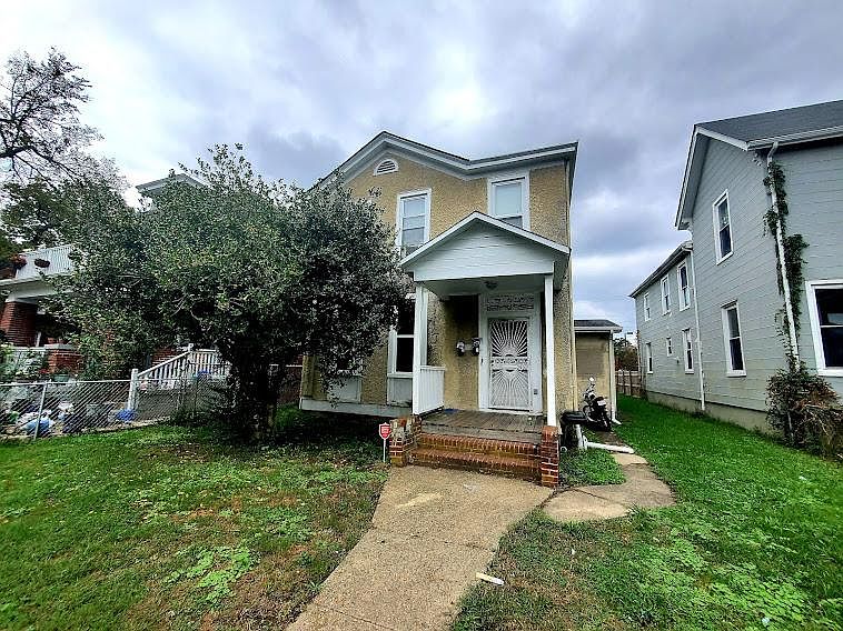 1st image of 2902 Barton Ave #B