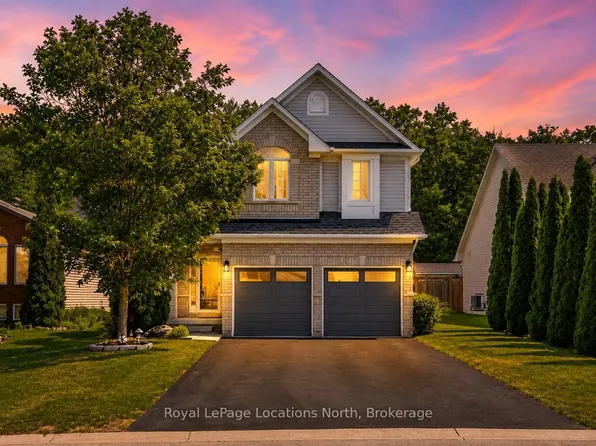 67 Wesley Ave, Wasaga Beach, ON L9Z 0B9