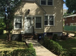 11 Plateau Ave, Fort Lee, NJ 07024