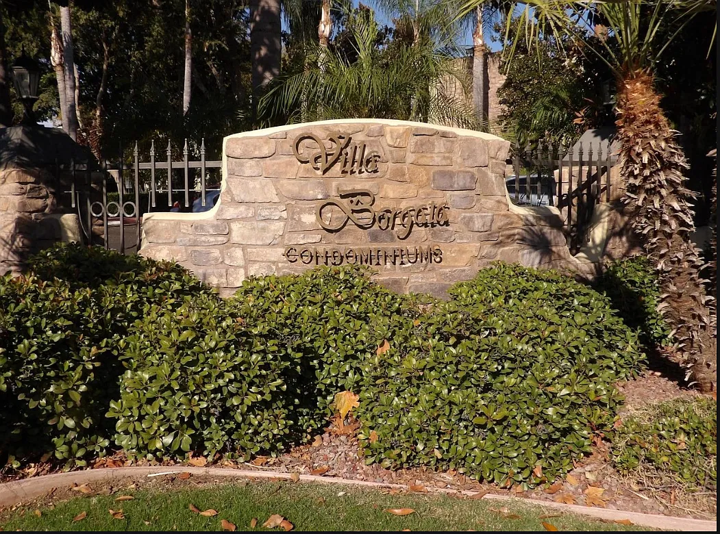 2 bed, 1.5 bath, 960 sqft, $1,600 — Photo 1