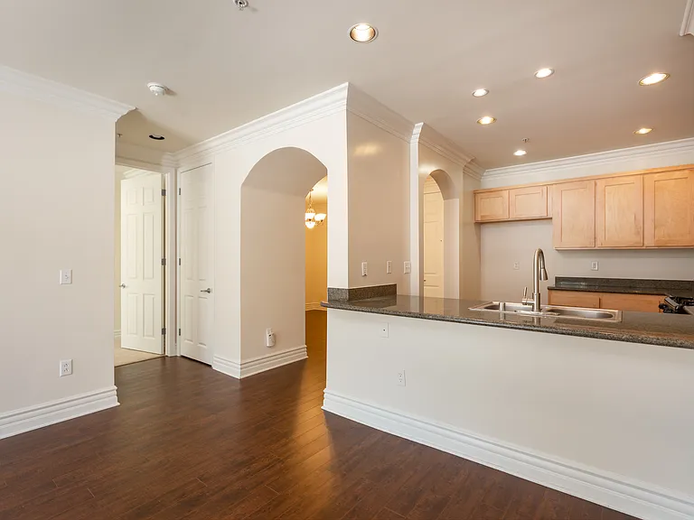4500 Ledge — Photo 21