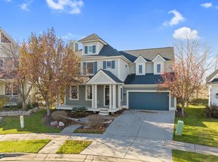 14348 Poets Grn N, Hugo, MN 55038