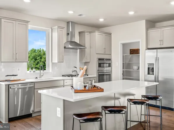 87 Davenport Rd, Smyrna, DE 19977