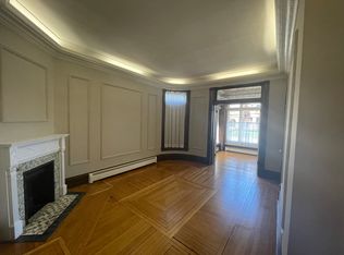 827 W Wayne St APT 1, Fort Wayne, IN 46802