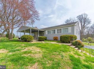 1400 Pheasant Ln, Glen Mills, PA 19342