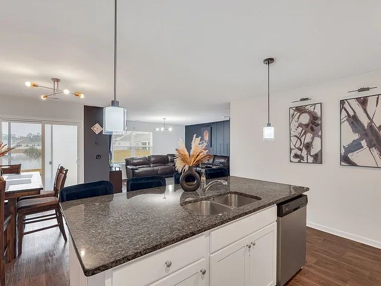123 Tobago Cir — Photo 22