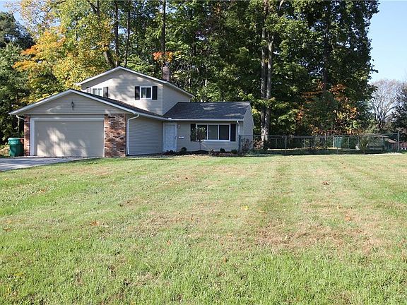 2nd image of 9486 Concord Cir