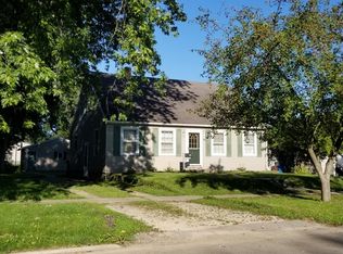 306 6th Ave, Mendota, IL 61342