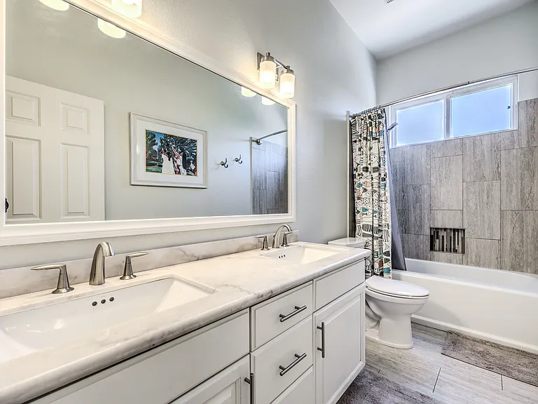 7166 Frontier Hills Ave — Photo 22
