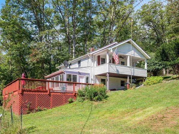 4081 Wolf Gap Rd, Edinburg, VA 22824