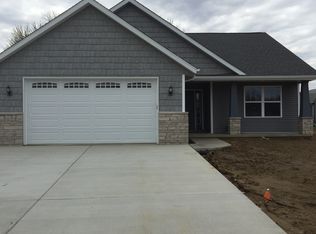 526 Cottonwood, East Peoria, IL