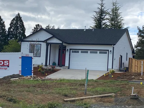 1264 SW 11th Ave, Dallas, OR 97338