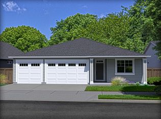 205 NE Hill Way, Estacada, OR