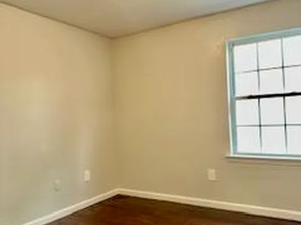 271 Grant Avenue image 12 of 19