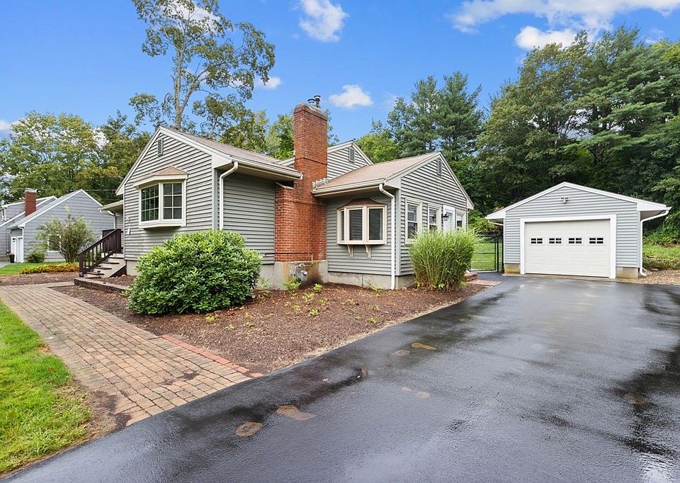 31 Prospect St, West Bridgewater, MA 02379 Zillow