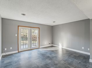 354 Indian Hills Cir #5, Clinton, TN 37716