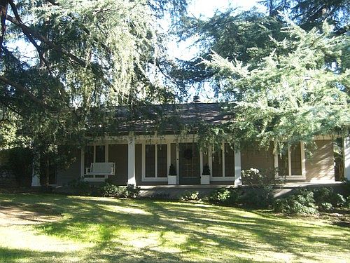 1st image of 2364 Ganesha Ave