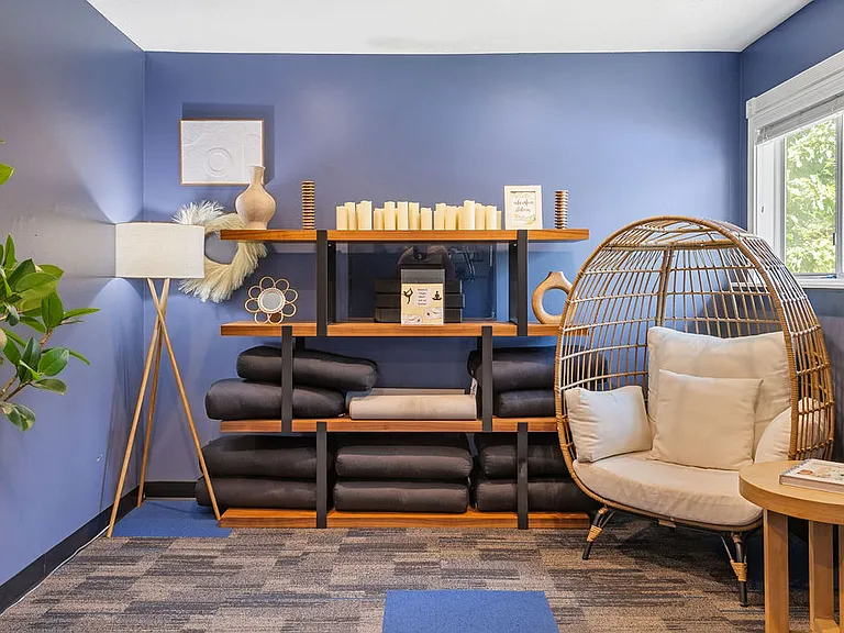 Foote Hills Apartments - Grand Rapids, MI — Photo 25