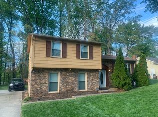 1802 Starlight Dr, Greensboro, NC 27407