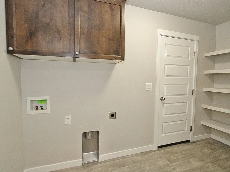 302 Rio Grande Ct — Photo 21