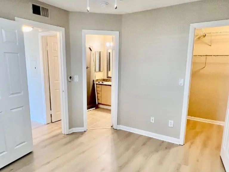 2155 Highpointe Dr #108 — Photo 14