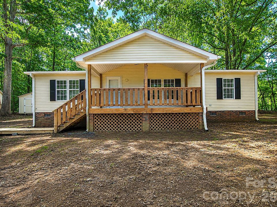 1st image of 103 Thunder Rd
