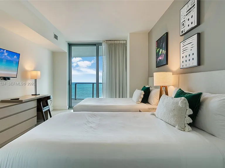 4111 S Ocean Dr #1405 — Photo 17