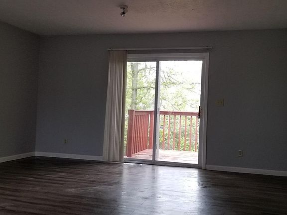5th image of 2731 Surf Ave #2731